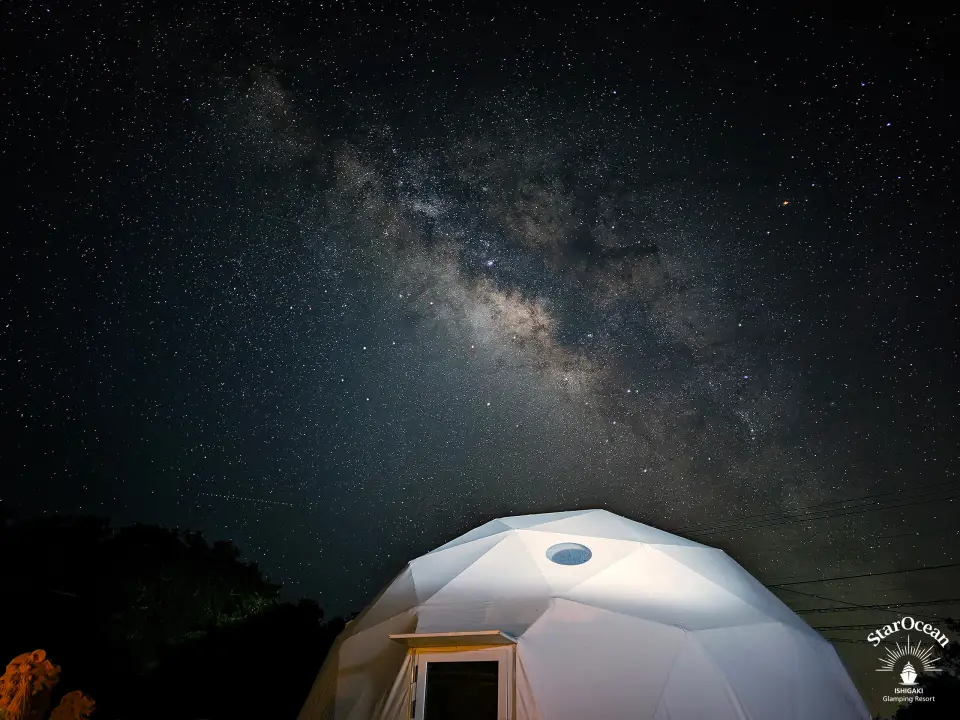 敷地から見上げる星空